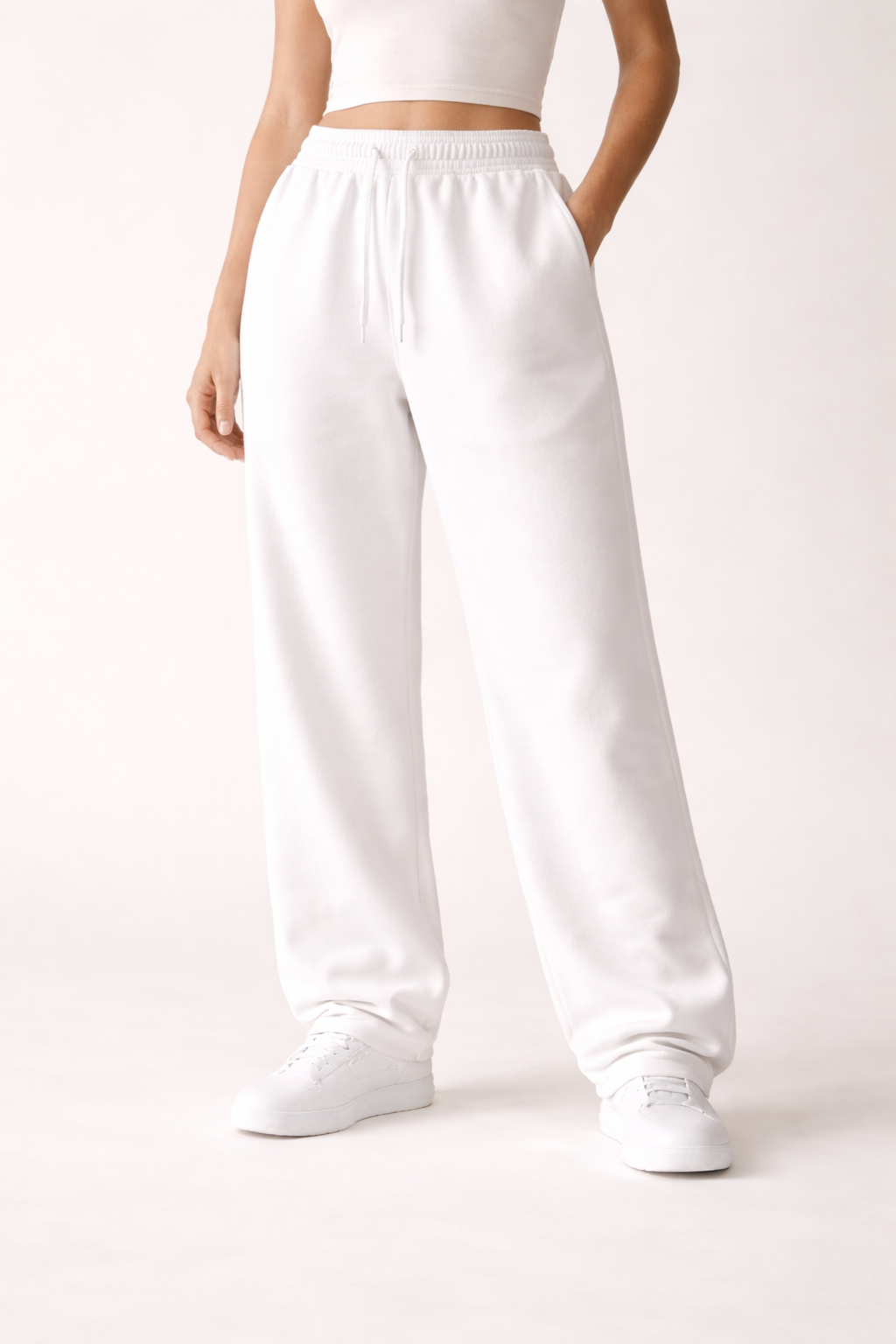 Essential Loose-Fit Trouser - White